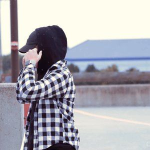 Meet your Posher, Clay